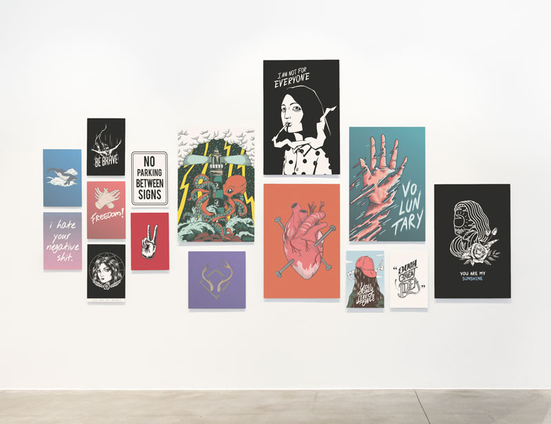 How to hang posters to the wall without damage How to hang posters to the wall without damage